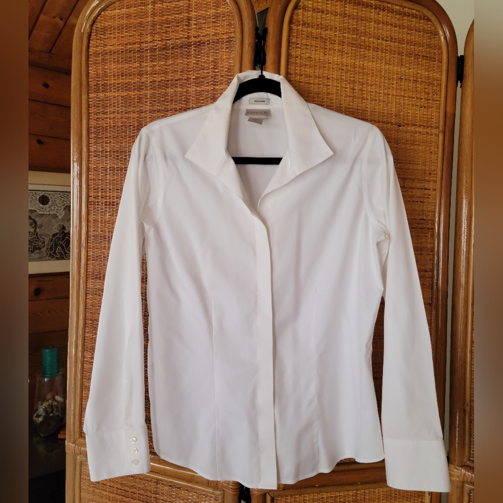 Chicos Classic White Button Down Shirt